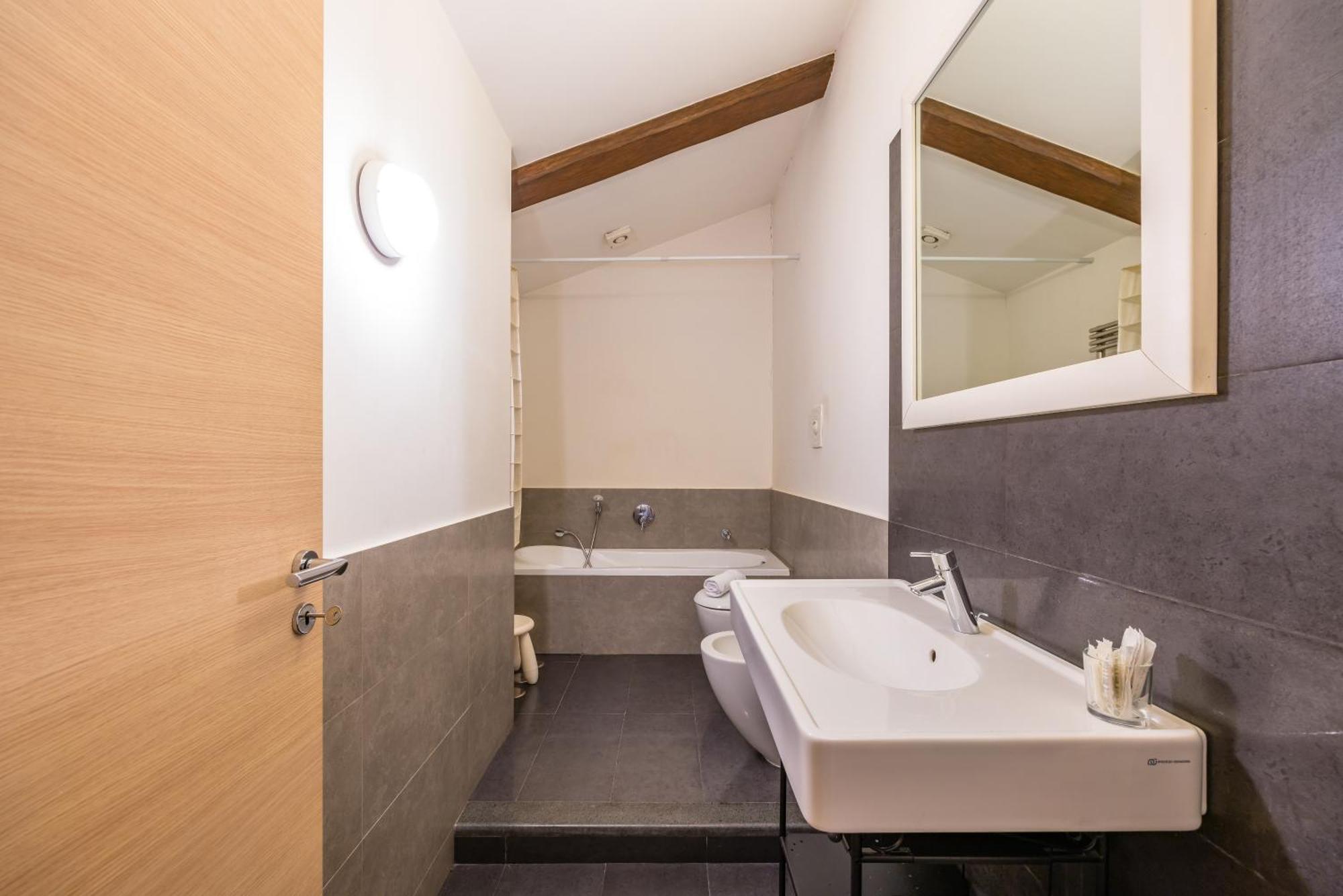 Duomo Grand Family Loft Apartment Napoli Ngoại thất bức ảnh