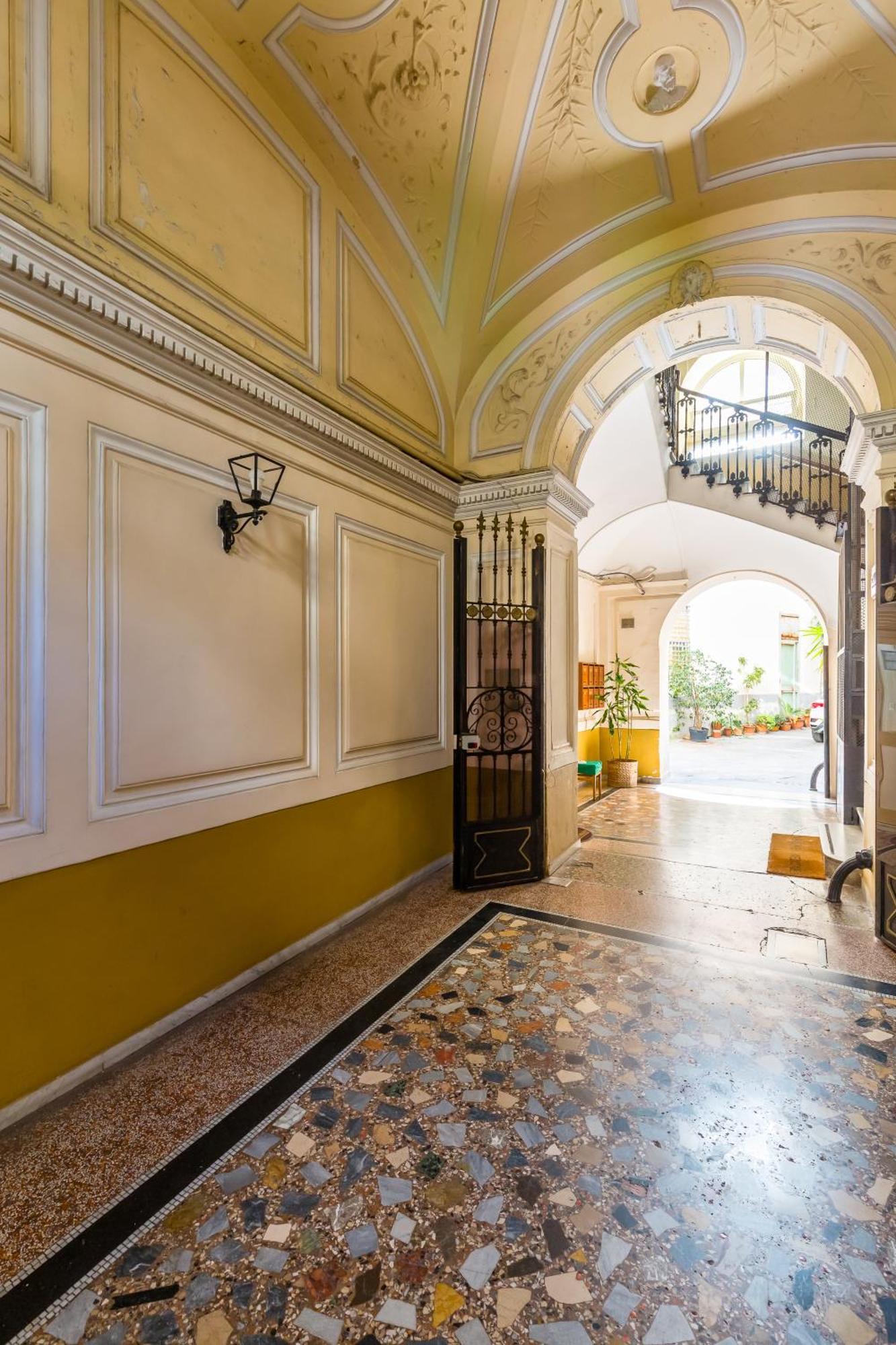 Duomo Grand Family Loft Apartment Napoli Ngoại thất bức ảnh